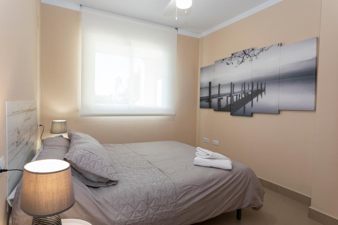 Brisas B2, 2 Dormitorios, Playa A 50M, By Bookindenia Denia Exterior foto